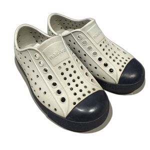 Native Jefferson Shoes Slip On Wateproof Lightweight Navy Blue Unisex Kids C9